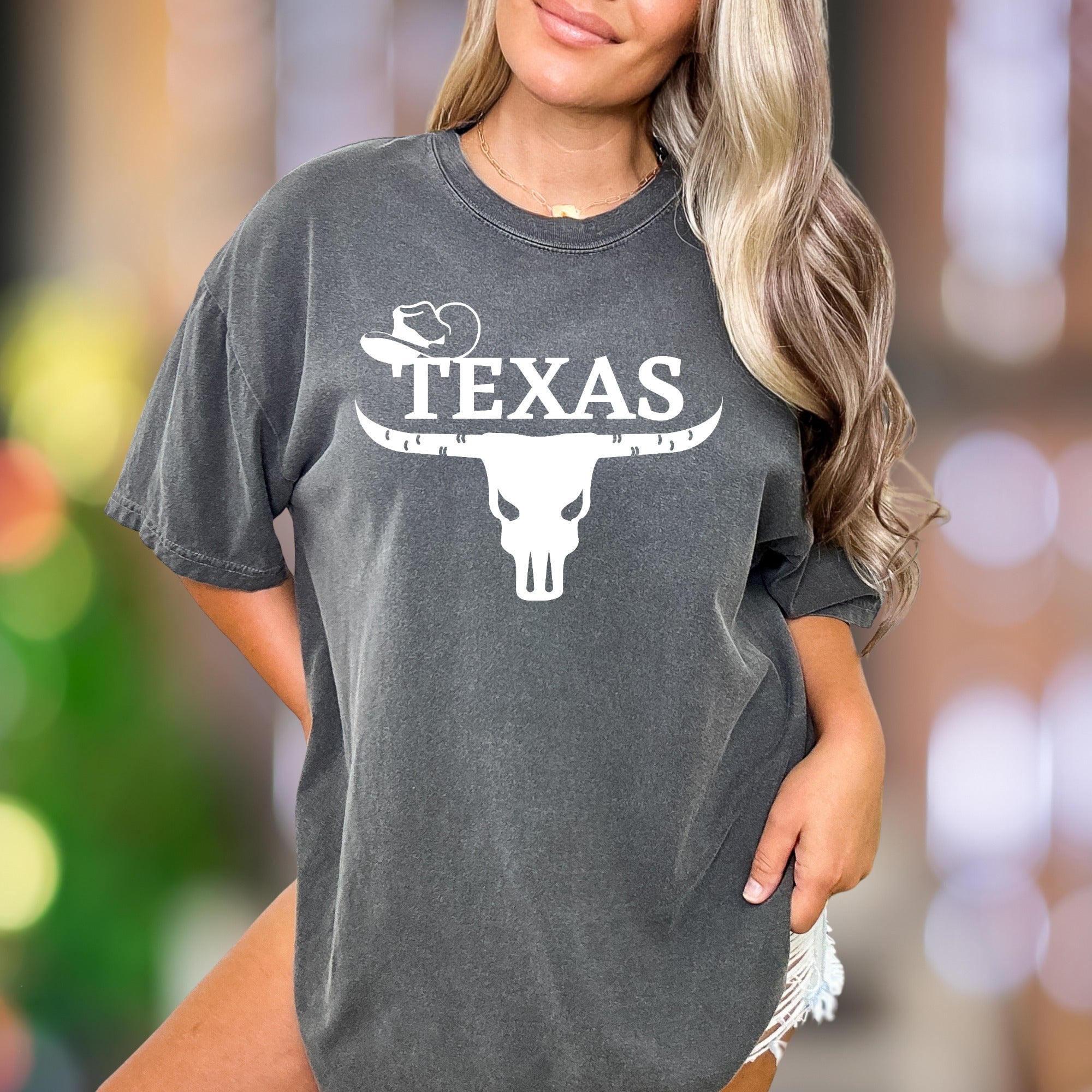 "TEXAS" Longhorn Skull Comfort Colors Unisex Adult T-Shirt | Southern Lifestyle Tee