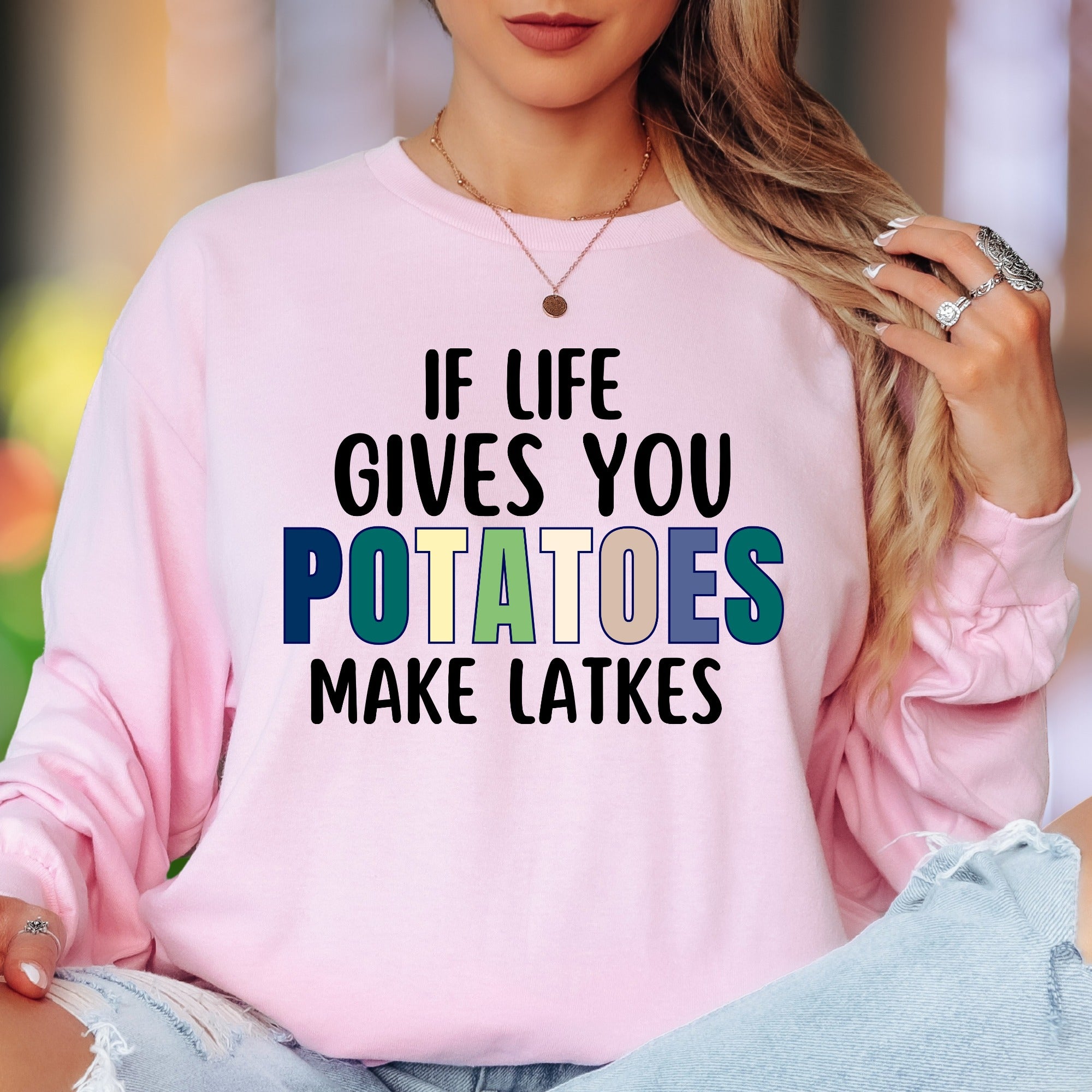 "If Life Gives You Potatoes Make Latkes" | Funny Typography Unisex Adult Long Sleeve T-Shirt | Foodie Humor