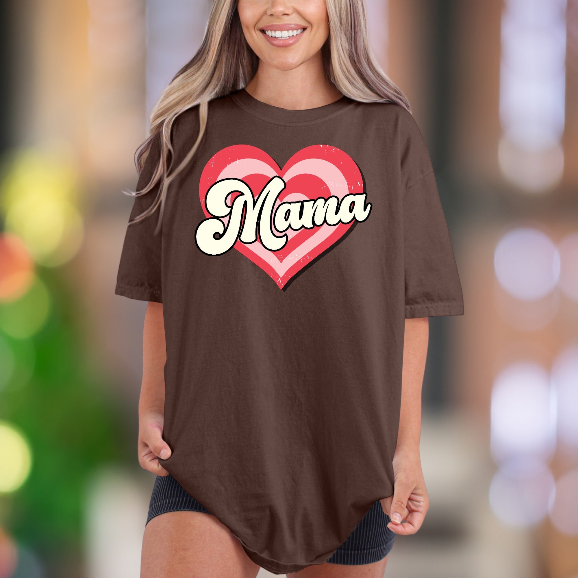 "Mama" | Comfort Colors Unisex Adult T-Shirt | Retro Heart Design