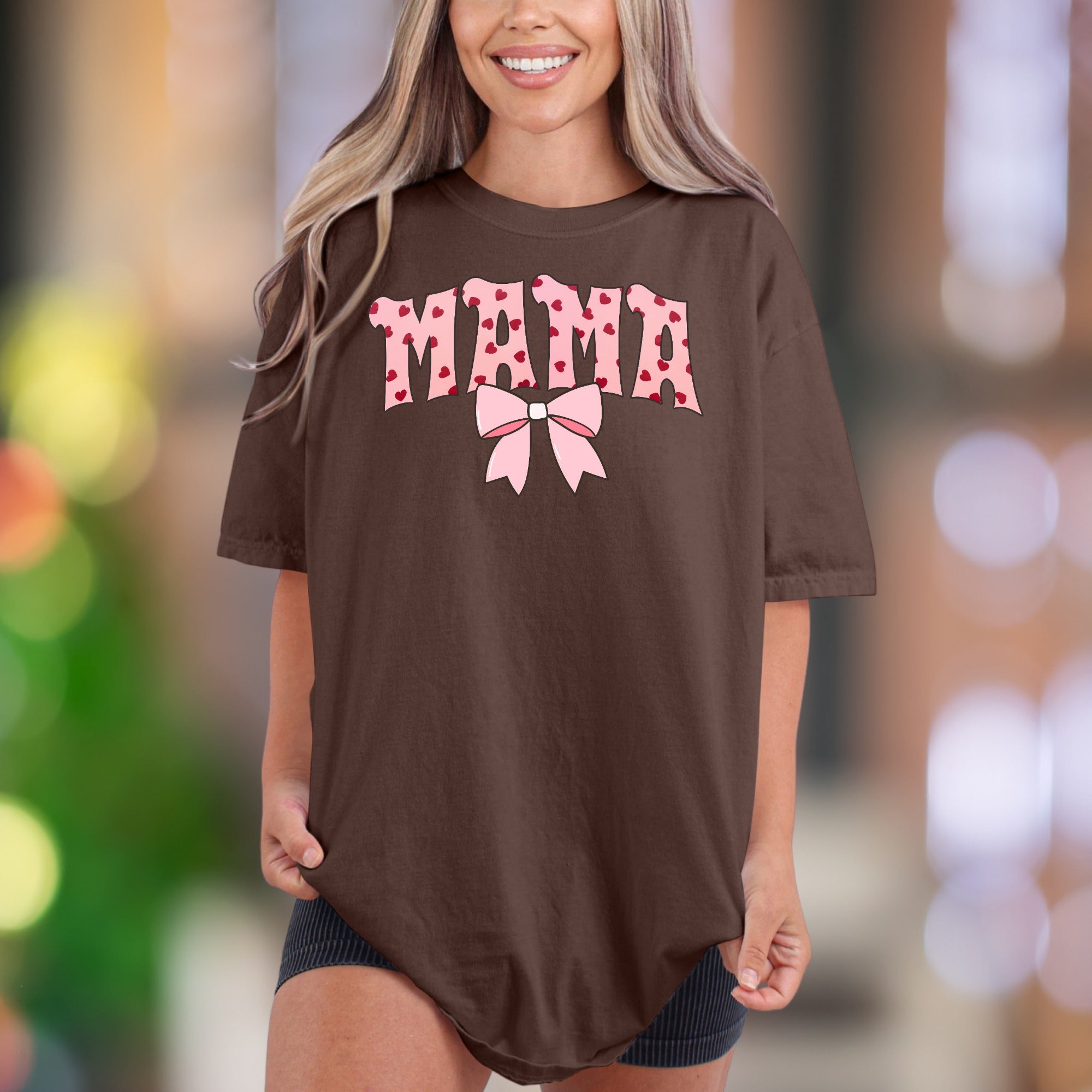 "MAMA" | Comfort Colors Unisex Adult T-Shirt | Heart Print & Bow Design