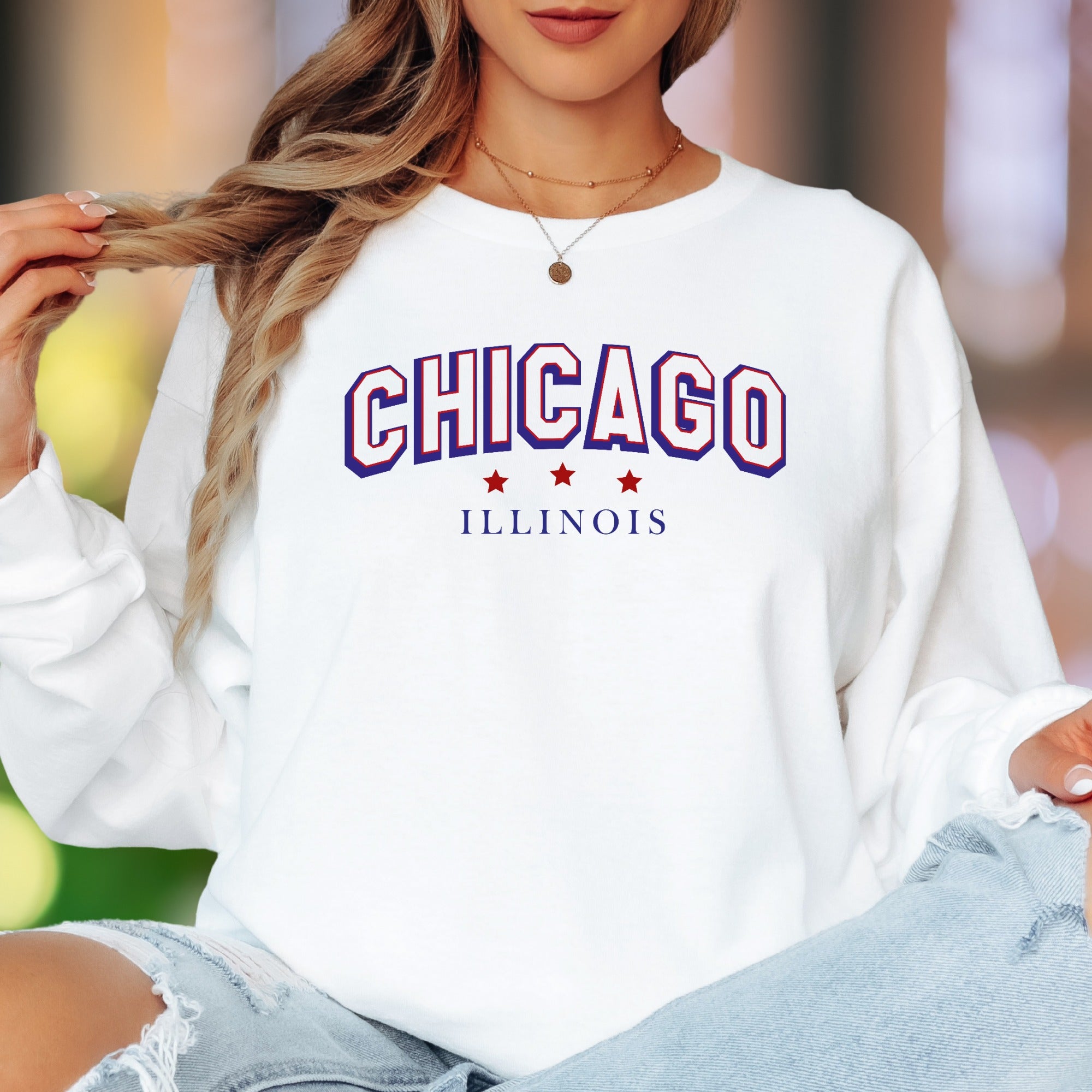 "CHICAGO ILLINOIS" | Retro Typography Unisex Adult Long Sleeve T-Shirt | City Pride
