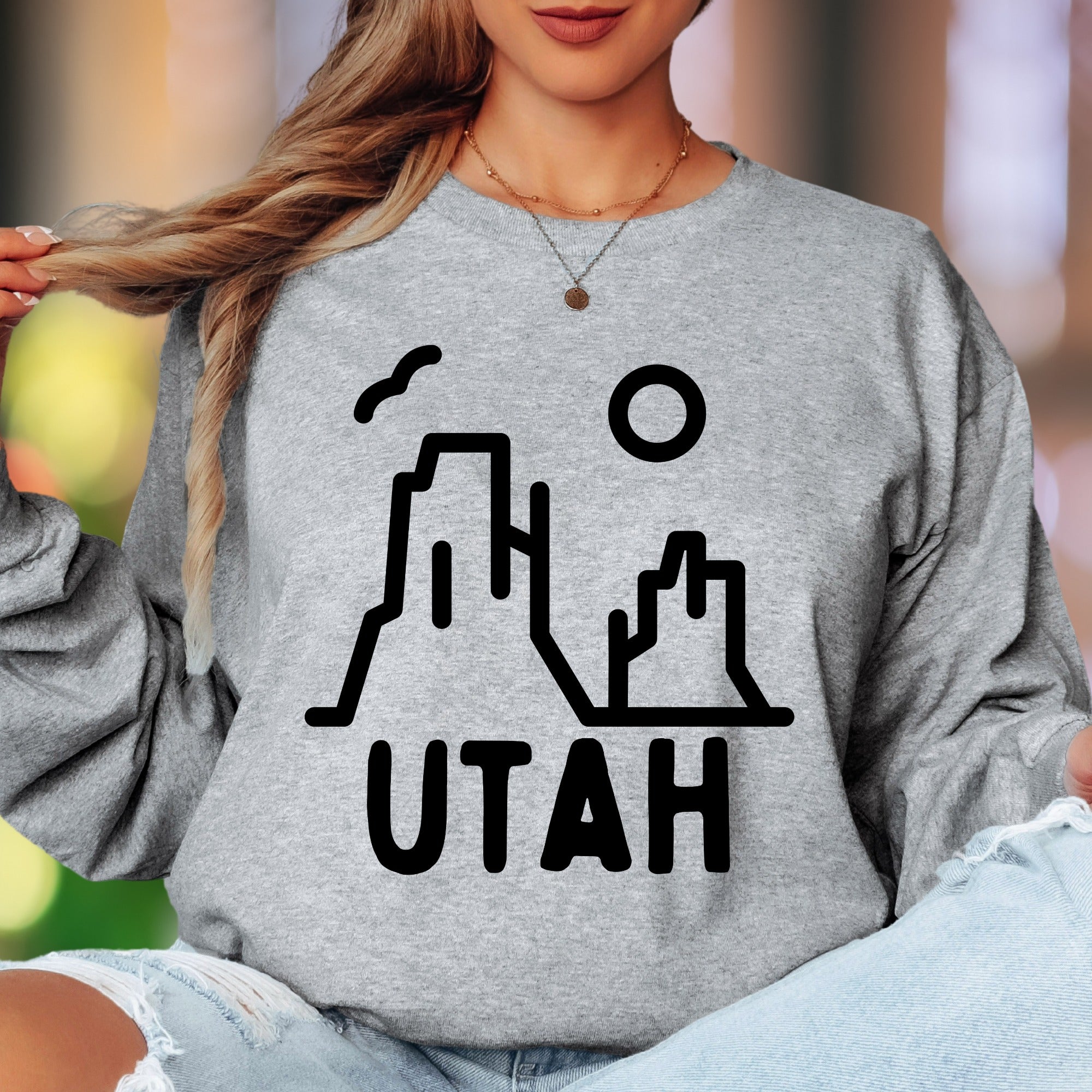 "Utah" | Minimal Nature Outline Unisex Adult Long Sleeve T-Shirt | Outdoor Adventure
