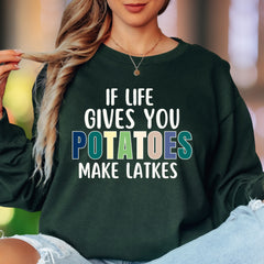 "If Life Gives You Potatoes Make Latkes" | Funny Typography Unisex Adult Long Sleeve T-Shirt | Foodie Humor