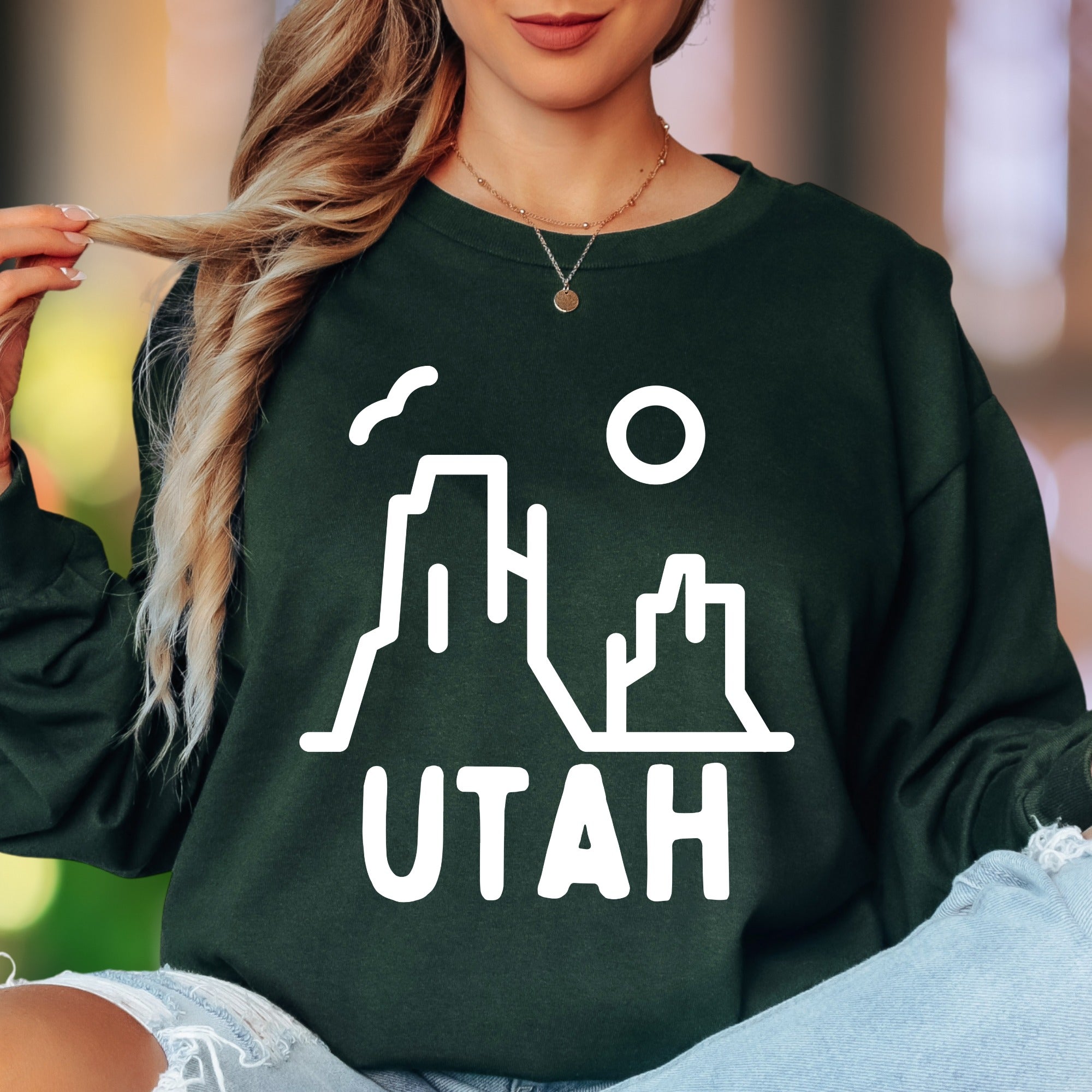 "Utah" | Minimal Nature Outline Unisex Adult Long Sleeve T-Shirt | Outdoor Adventure