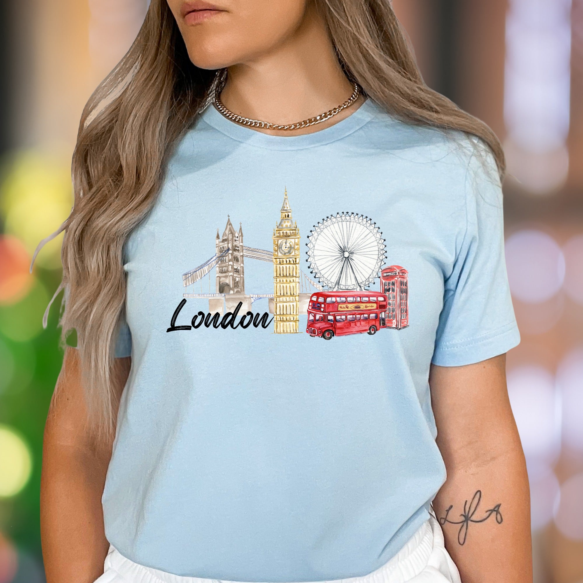 "London" | Iconic Cityscape Unisex Adult T-Shirt | Travel Lifestyle