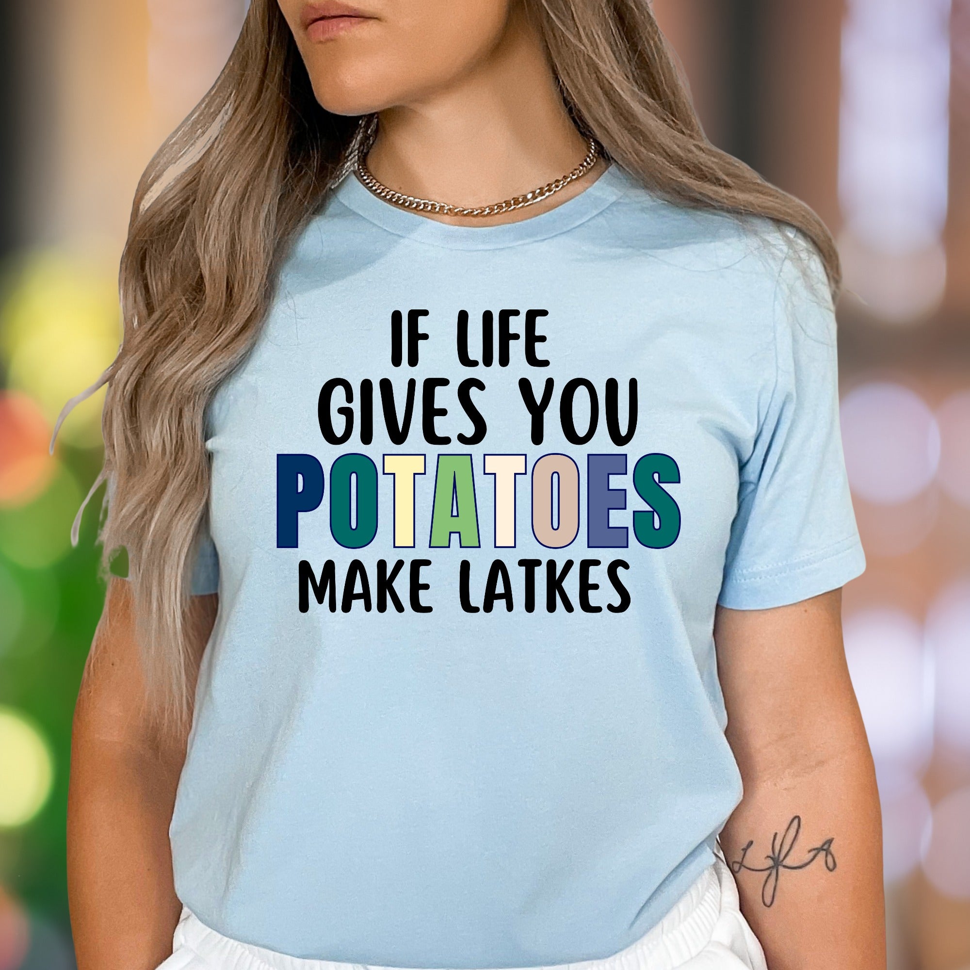 "If Life Gives You Potatoes Make Latkes" | Funny Typography Unisex Adult T-Shirt | Culinary Humor