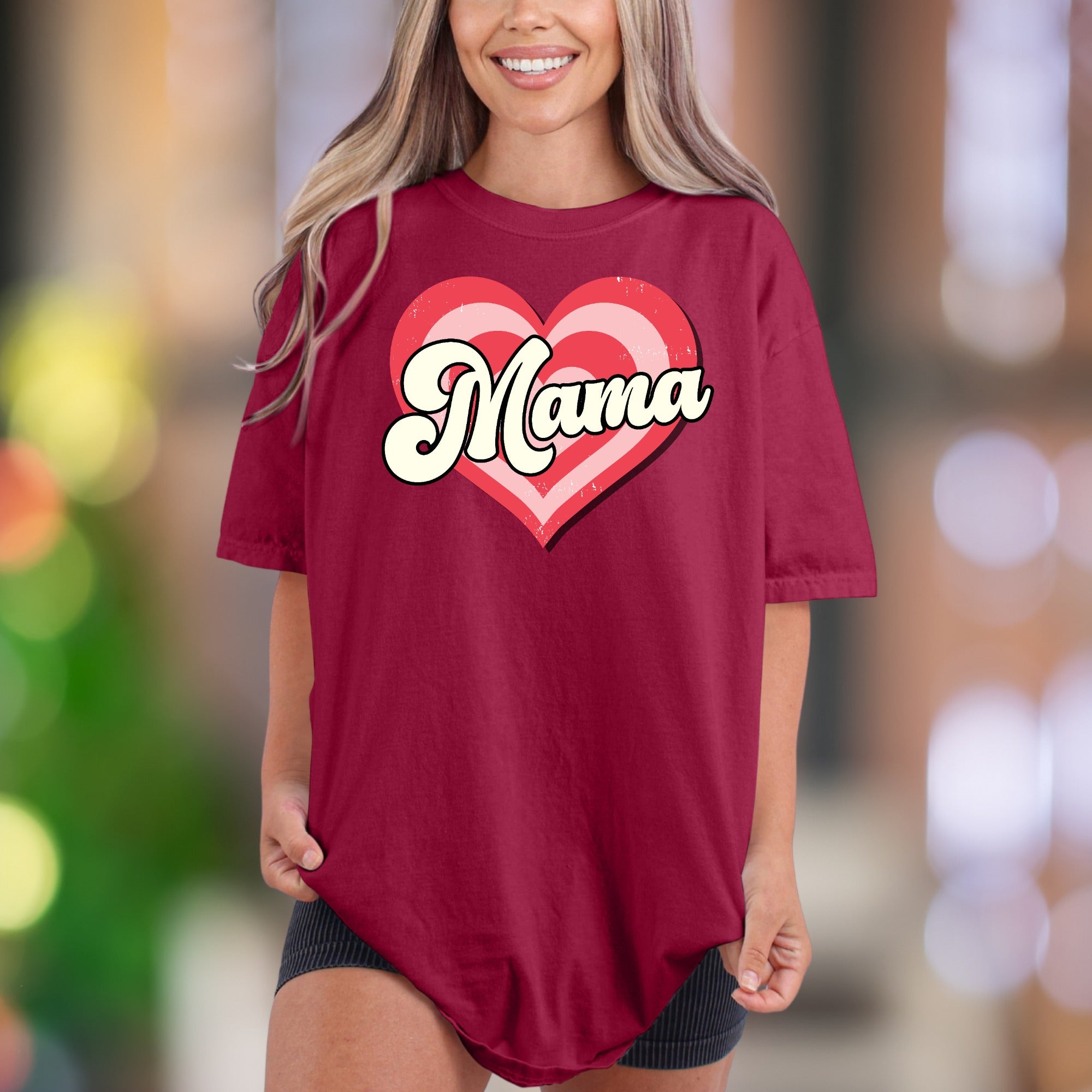 "Mama" | Comfort Colors Unisex Adult T-Shirt | Retro Heart Design