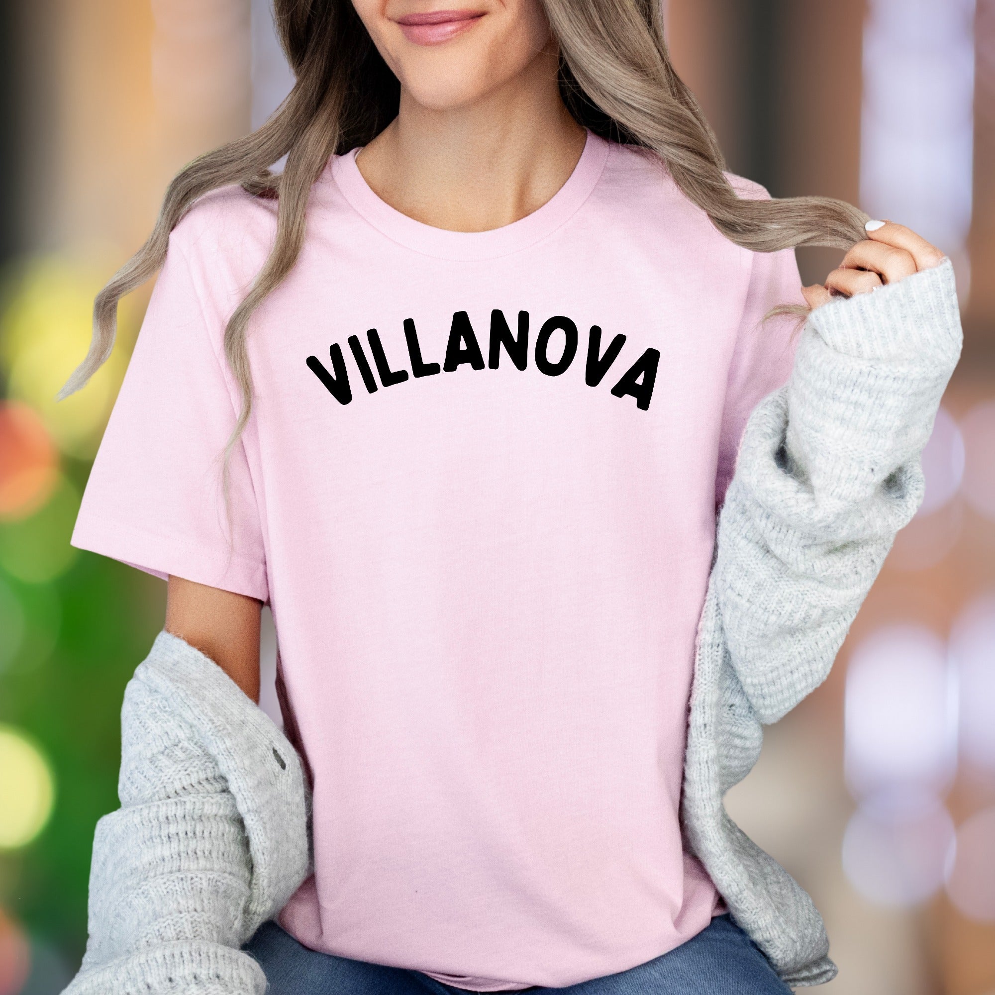 "Villanova" | Arched Text Unisex Adult T-Shirt | Classic University Style
