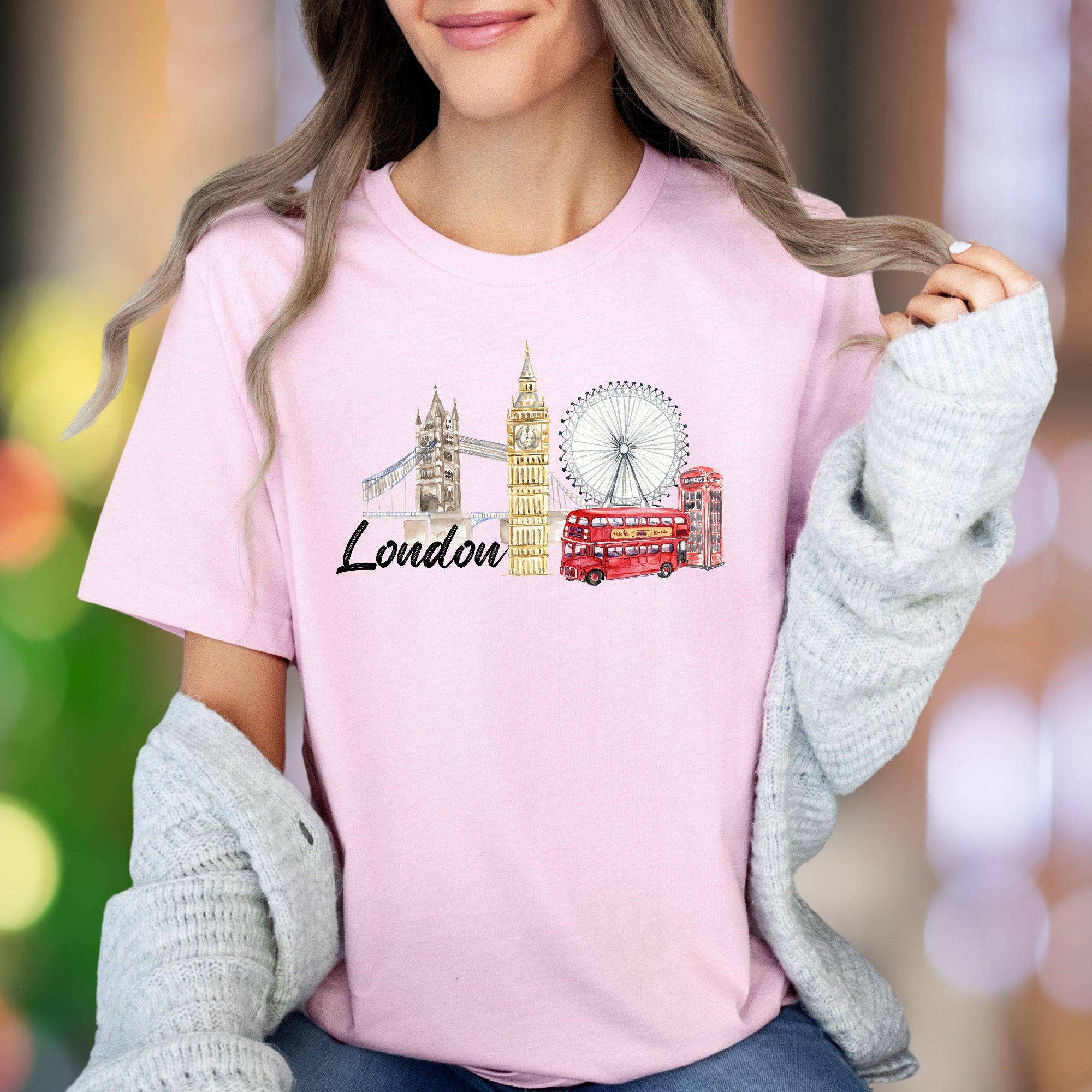 "London" | Iconic Cityscape Unisex Adult T-Shirt | Travel Lifestyle