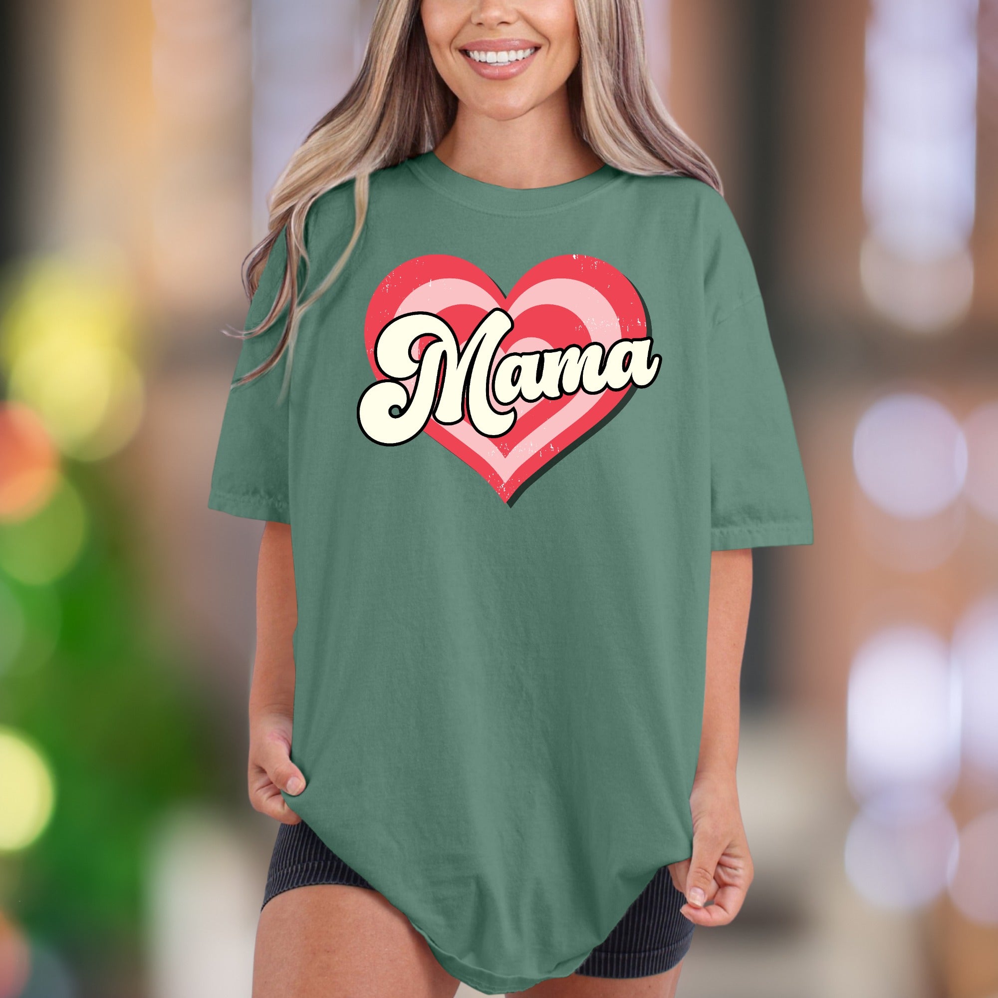 "Mama" | Comfort Colors Unisex Adult T-Shirt | Retro Heart Design
