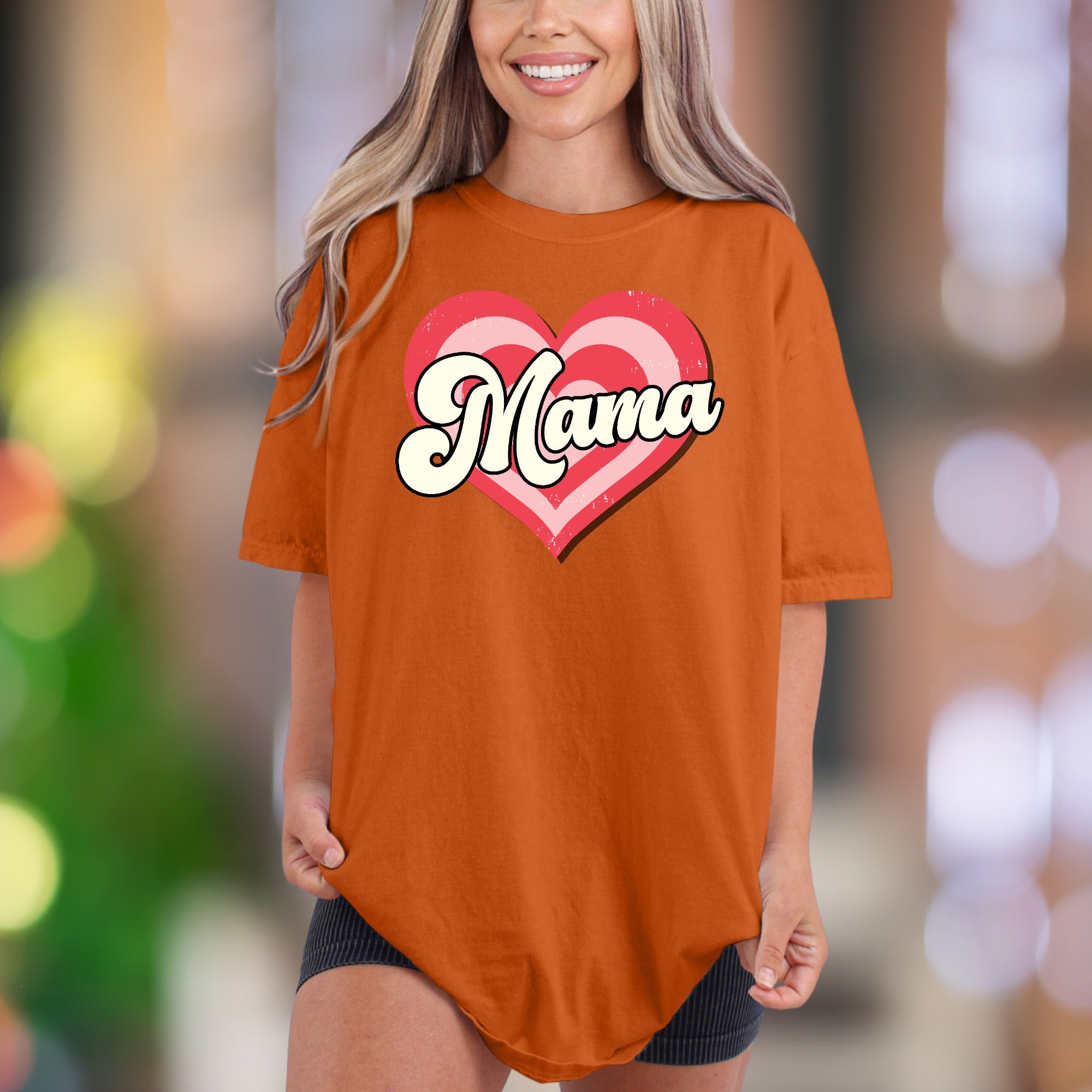 "Mama" | Comfort Colors Unisex Adult T-Shirt | Retro Heart Design