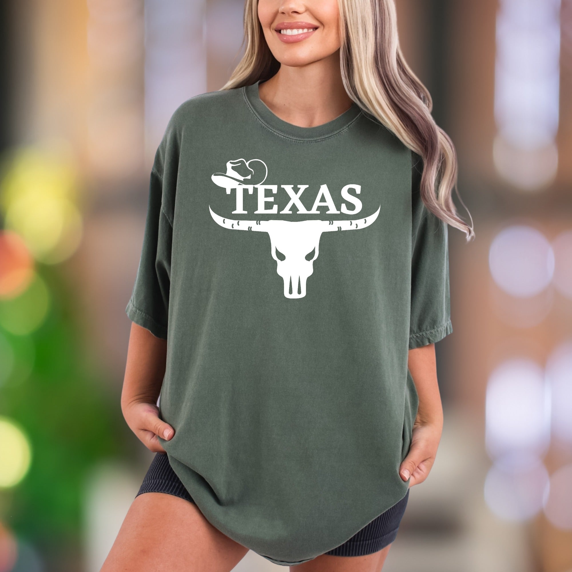 "TEXAS" Longhorn Skull Comfort Colors Unisex Adult T-Shirt | Southern Lifestyle Tee