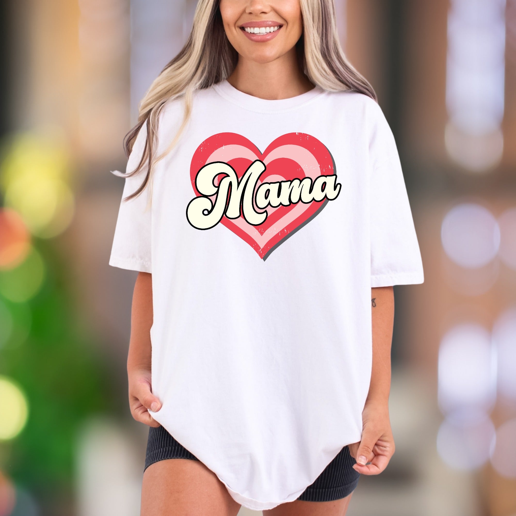 "Mama" | Comfort Colors Unisex Adult T-Shirt | Retro Heart Design